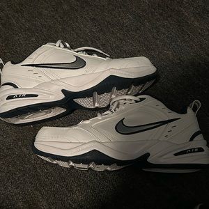 Nike Air Monarchs